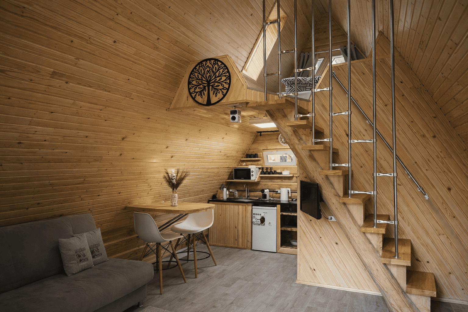 Інтер'єр котеджу Wood Life у Карпатських горах